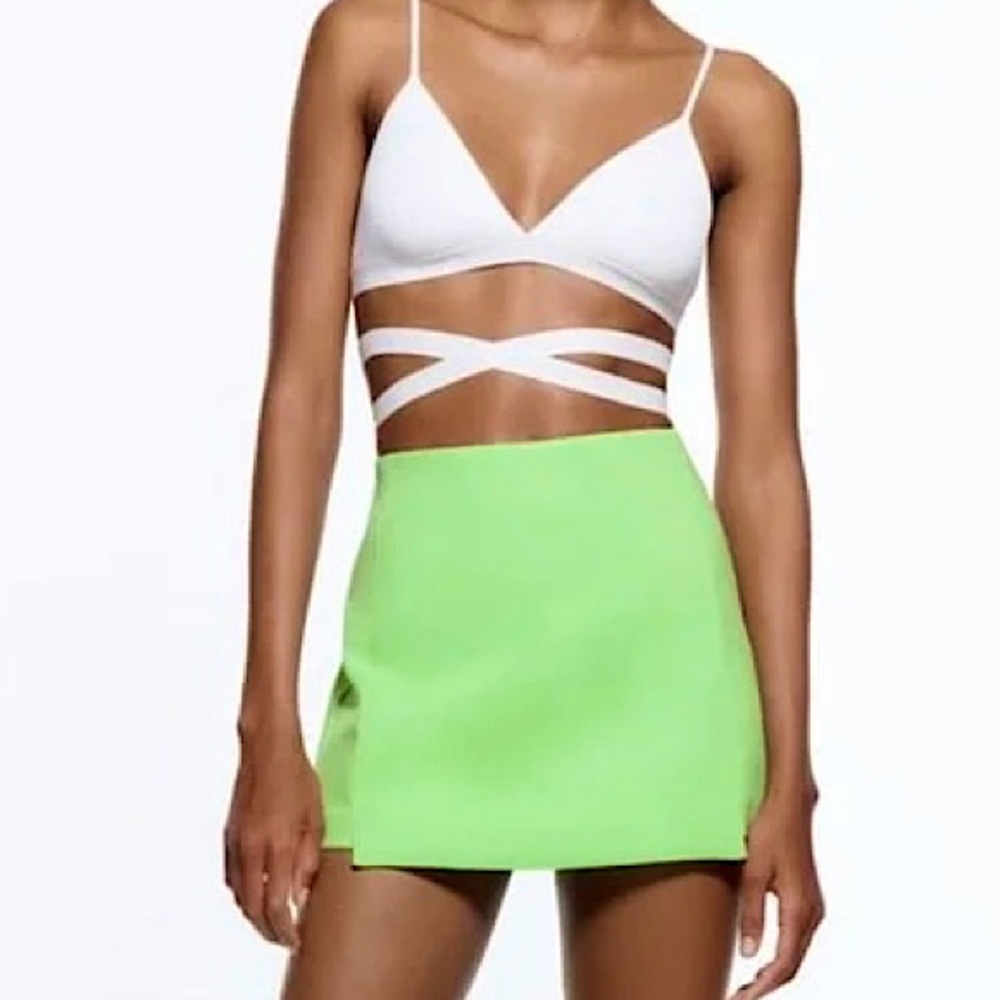 Zara skort bright pastel green Small